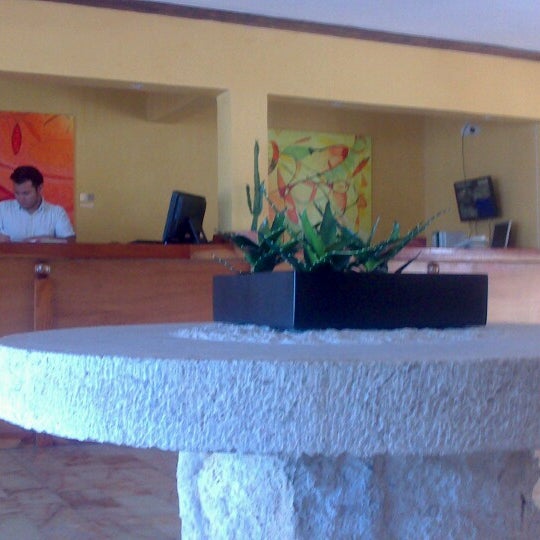 Снимок сделан в Hotel Hacienda Inn пользователем A. J. Z. 5/4/2013
