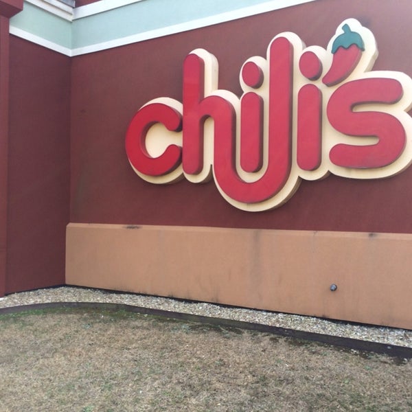 Photo prise au Chili&#39;s Grill &amp; Bar par Girlie A. le2/9/2014