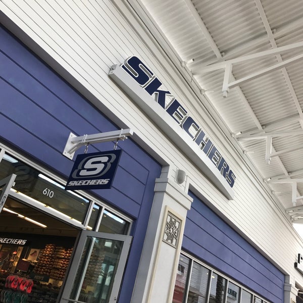 Skechers outlet tampa sale