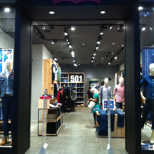Photos at Levi's \u0026 Dockers - Clothing Store