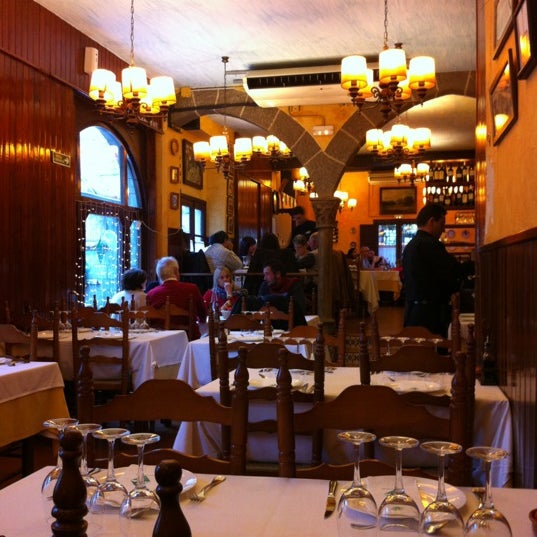 Das Foto wurde bei Restaurant La Font de Prades von Ferruko R. am 12/7/2012 aufgenommen