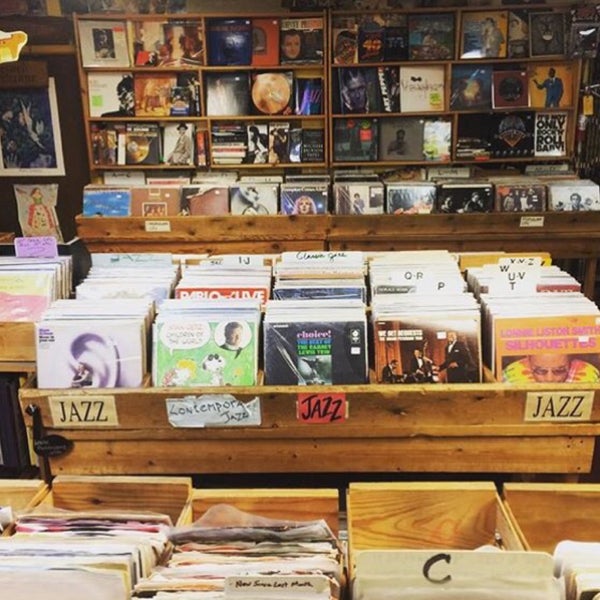 Discover the Charm of Alabama's 4 Best Vinyl Record Shops