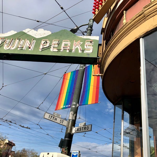 3/13/2022 tarihinde Kyle M.ziyaretçi tarafından Twin Peaks Tavern'de çekilen fotoğraf