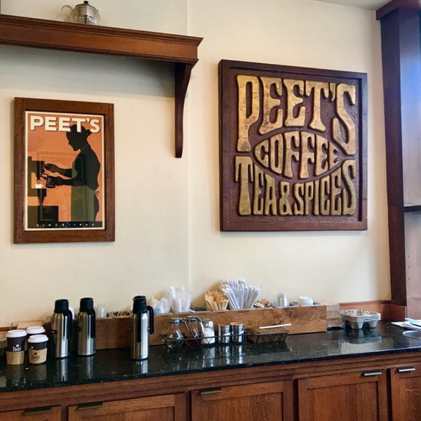 Photo taken at Peet&#39;s Coffee &amp; Tea by Kyle M. on 2/24/2019