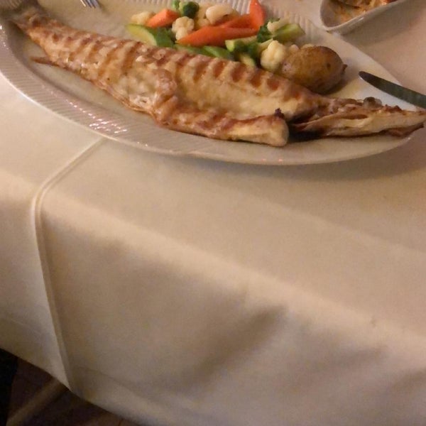 Foto scattata a Yelken Restaurant da K il 10/13/2018