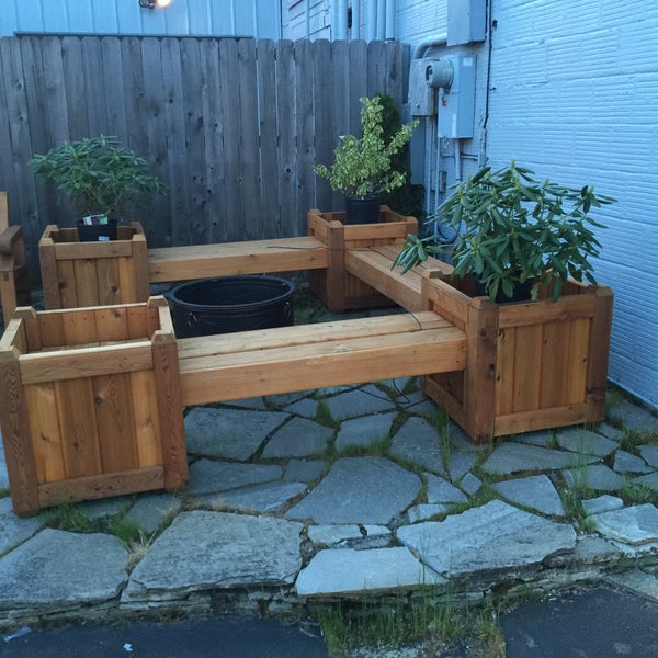 Thompsons Co. Furniture 5407 Capitol Blvd. SE