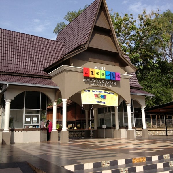  Taman Mini Malaysia  Mini  Asean Resort