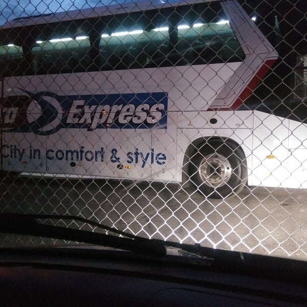 Knutsford Express Kingston, Kingston