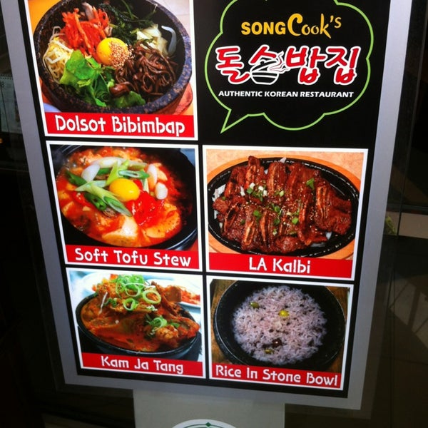 Foto diambil di Song Cook&#39;s Authentic Korean Restaurant oleh David C. pada 8/17/2014