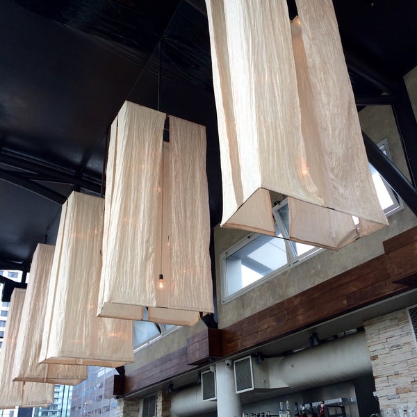 Foto diambil di B Restaurant &amp; Bar oleh Kathleen B. pada 8/1/2015