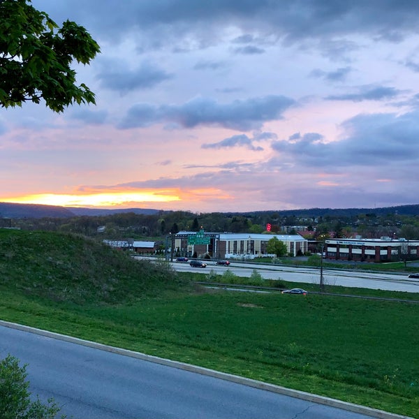 Cracker Barrel Old Country Store Harrisburg, PA