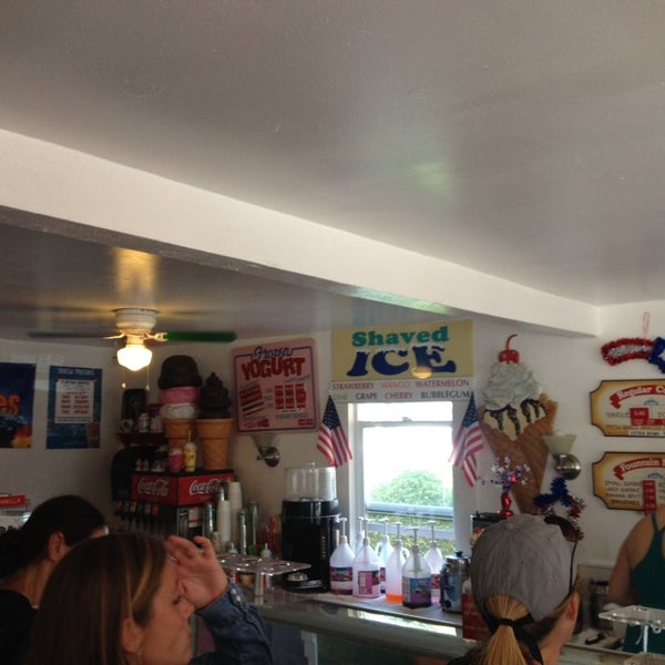 Souza's Ice Cream Parlor in Capitola