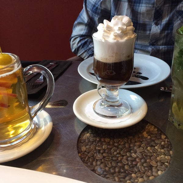 рижская кофе. айриш латте. рижская кофе. кофе с рижским бальзамом. рижская кофе.