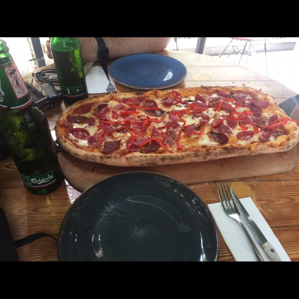 6/30/2018 tarihinde Volkan K.ziyaretçi tarafından Metre Pizza'de çekilen fotoğraf