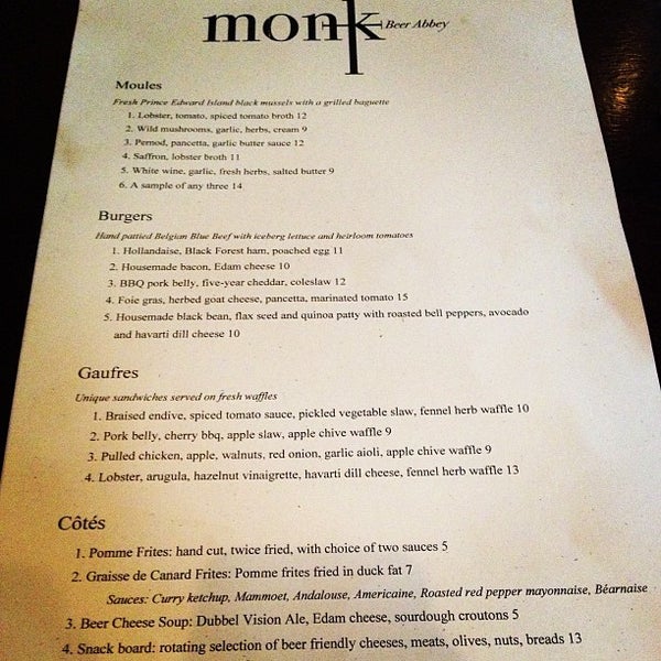 รูปภาพถ่ายที่ Monk Beer Abbey โดย MyThy H. เมื่อ 8/3/2013