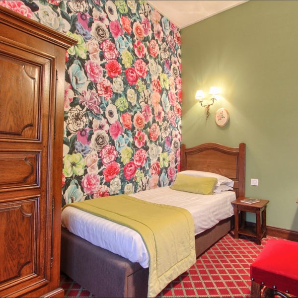 Triple room at Hotel des Marronniers