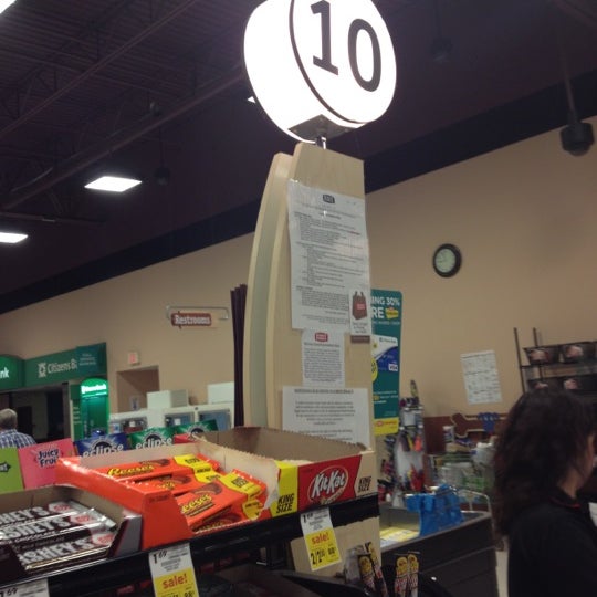 Giant Eagle Supermarket - Supermarket