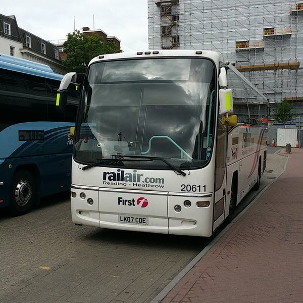 reading to heathrow bus