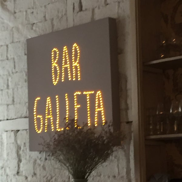 10/11/2015 tarihinde Miguel M.ziyaretçi tarafından Bar Galleta'de çekilen fotoğraf