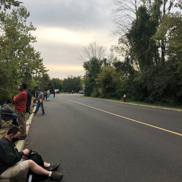 NJ Motor Vehicle Commission (DMV) Government Building in Lawrenceville