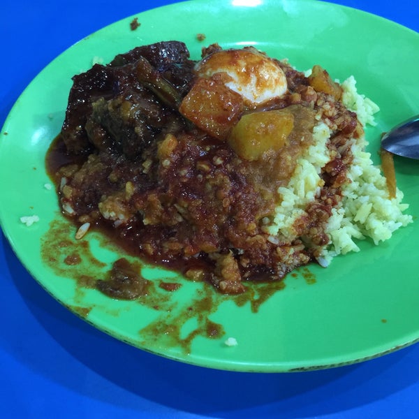 Photos At Nasi Lemak Ji 4 Tips From 159 Visitors