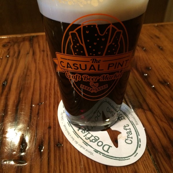 Foto scattata a The Casual Pint of Downtown da Kaitlyn A. il 10/17/2015