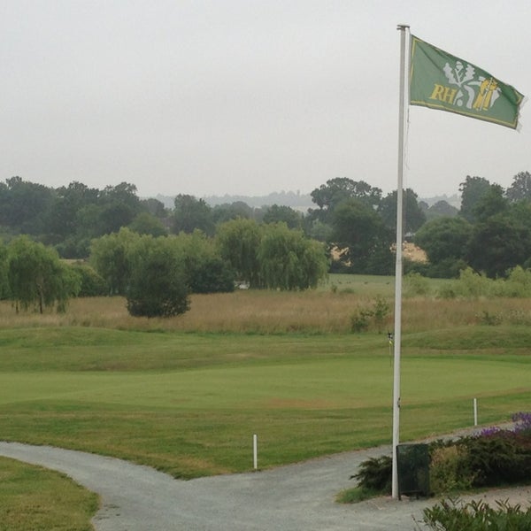 Photo taken at Reigate Hill Golf Club by Russell B. on 7/21/2013