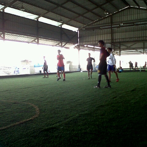 Photos At Bee Futsal Mal Taman Palem Now Closed Soccer