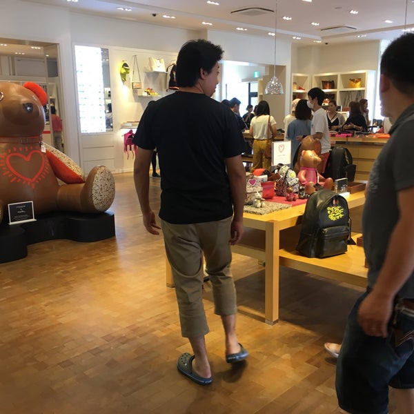 コーチ ファクトリー 酒々井プレミアム アウトレット店 千葉県酒々井町飯積 かばん店 靴 グルコミ