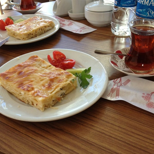 Sini Börek Baklava Balgat (Artık Kapalı) Ankara'da Kahvaltı Noktası