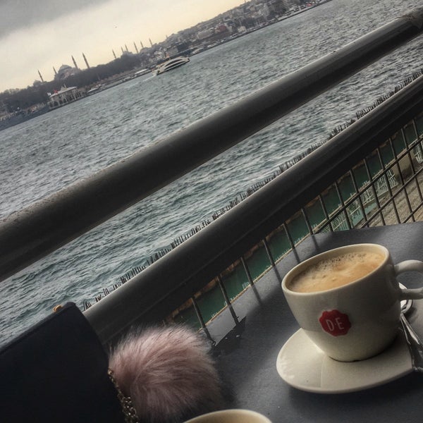 2/18/2018 tarihinde Sena Koçakziyaretçi tarafından Restoran İstanbul Modern'de çekilen fotoğraf