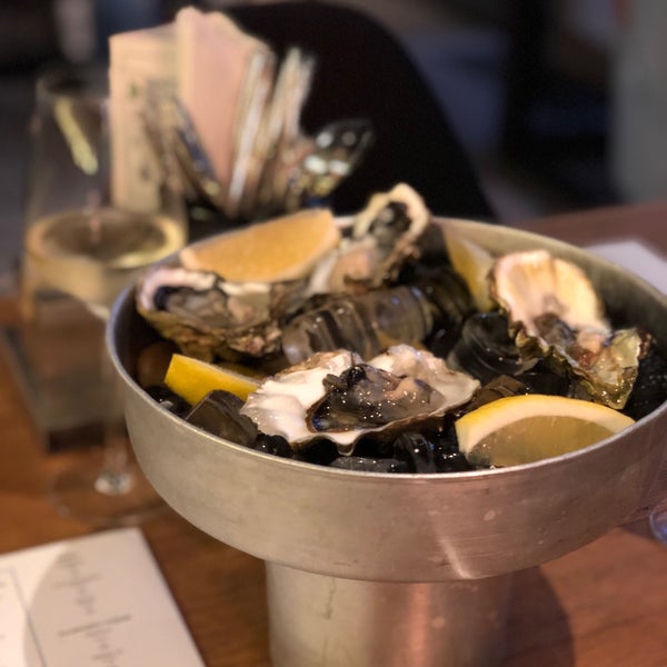 8/15/2018にЮлия А.がЮнга Seafood &amp; Barで撮った写真
