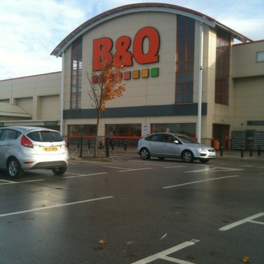 B Q Warehouse Speke Liverpool B Q Warehouse Speke Liverpool