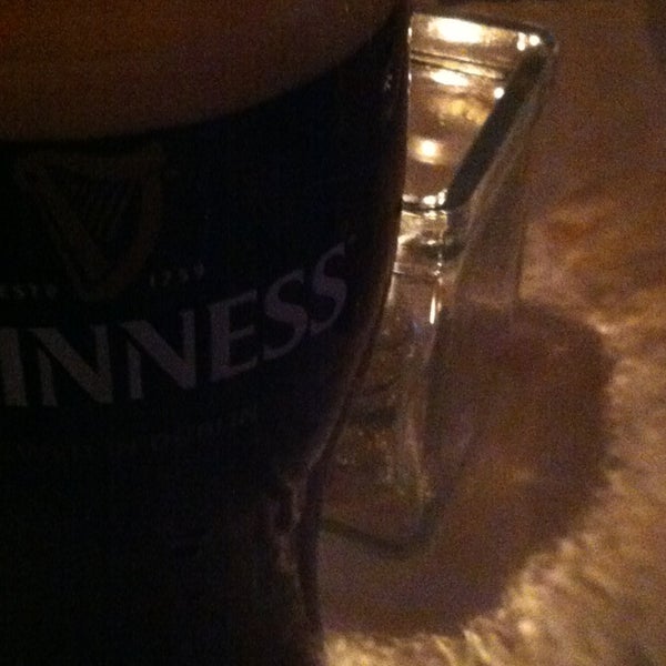 Das Foto wurde bei Eamonn&#39;s Irish Bar &amp; Restaurant von Елена А. am 12/28/2012 aufgenommen