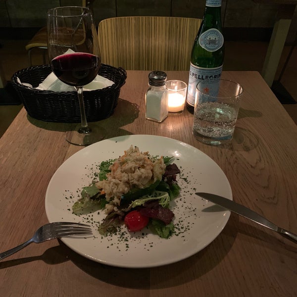 Das Foto wurde bei Barbalu Restaurant von Artem K. am 6/12/2019 aufgenommen