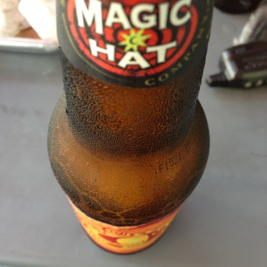 Buns Burger Shop Burger Joint in San Juan