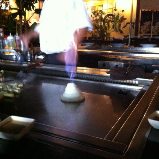 7/30/2013にKerri H.がOkinawa Grillhouse and Sushi Barで撮った写真