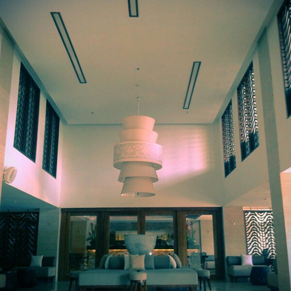 รูปภาพถ่ายที่ The Magani Hotel and Spa โดย Unique W. เมื่อ 3/20/2013