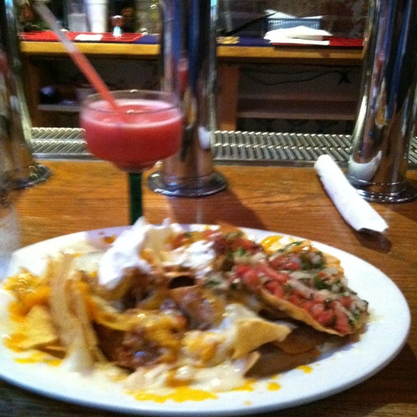 Foto diambil di San Antonio Bar &amp; Grill oleh Kekie T. pada 11/2/2013