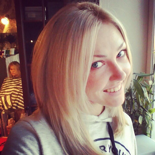 Флаер стрижки. Салон красоты алиса жуковский. Пуртова алиса парикмахер. Студия причесок киров. Парикмахер алиса новосибирск.