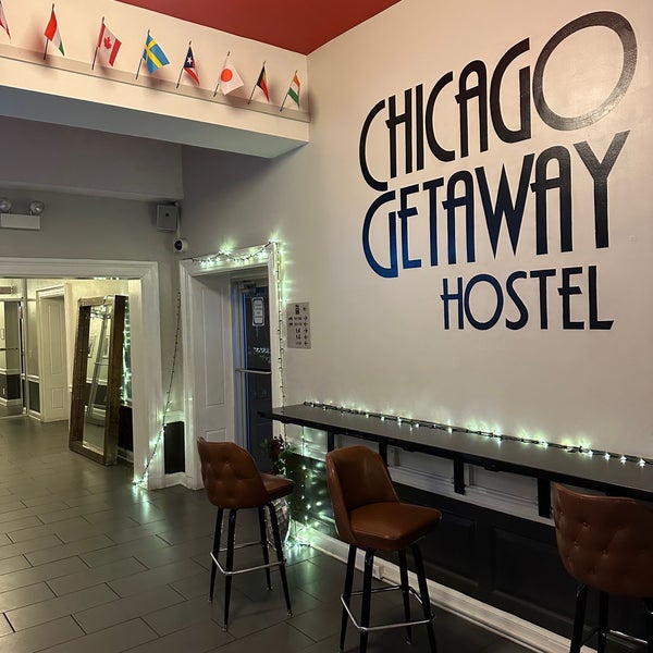 Foto diambil di Chicago Getaway Hostel oleh Andy C. pada 5/10/2024
