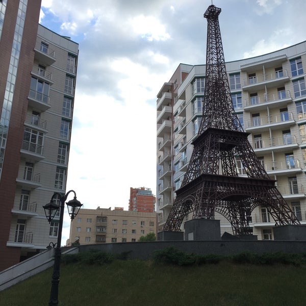 Эйфелева башня московская область солнечногорск фото Photos at Эйфелева Башня (Французский Квартал) - Чорна Гора - 1 tip from 149 vis