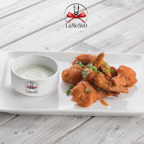5/7/2017 tarihinde LaMeSho R.ziyaretçi tarafından Lamesho Restaurant مطعم لاميشو'de çekilen fotoğraf