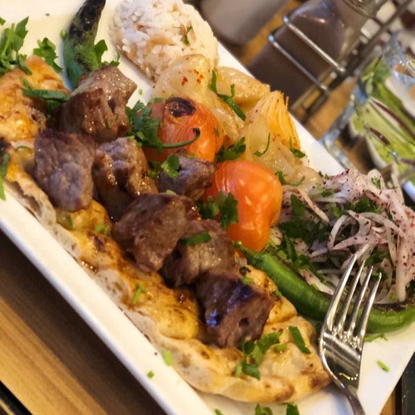 Foto tomada en Flash Restaurant  por Özlem Büşra el 1/27/2019