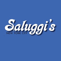 Foto tirada no(a) Saluggi&#39;s por Saluggi&#39;s em 11/12/2013