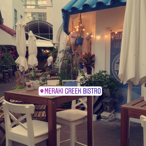 Photo prise au Meraki Greek Bistro par Leena le10/22/2018