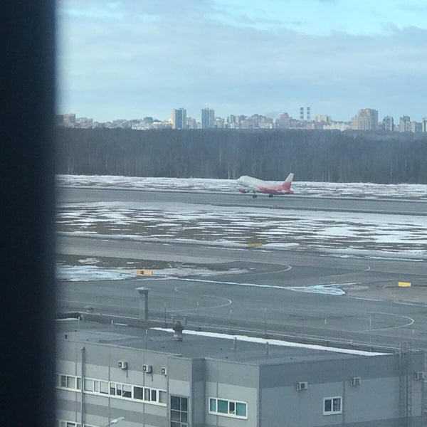 Foto diambil di Cosmos Saint-Petersburg Pulkovo Airport oleh Vsevolod I. pada 2/26/2019