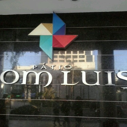 รูปภาพถ่ายที่ Shopping Pátio Dom Luis โดย Camilinha B. เมื่อ 10/22/2012