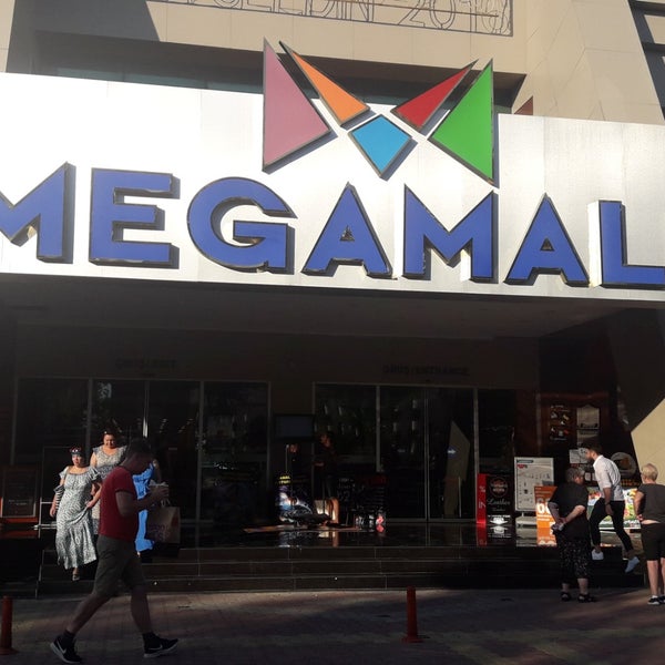 Алания молл турция. Mall of alanya. Аланиум молл. Анталья аланья бульвар кейкубат 219b торговый центр аланьюм. Аланья магазины.