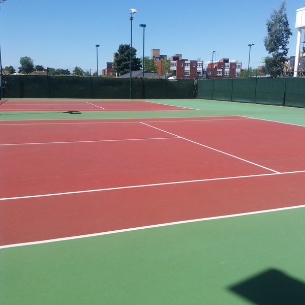 Nice hard courts.